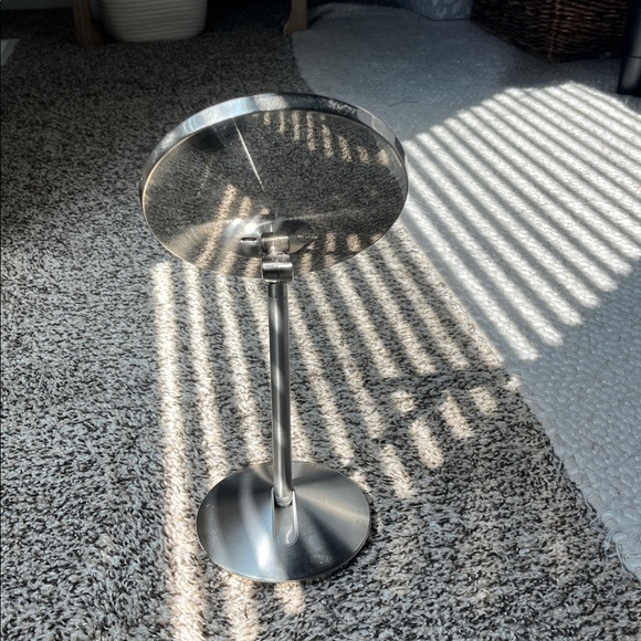 Simplehuman Silver travel Mirror - Picture 6 of 12